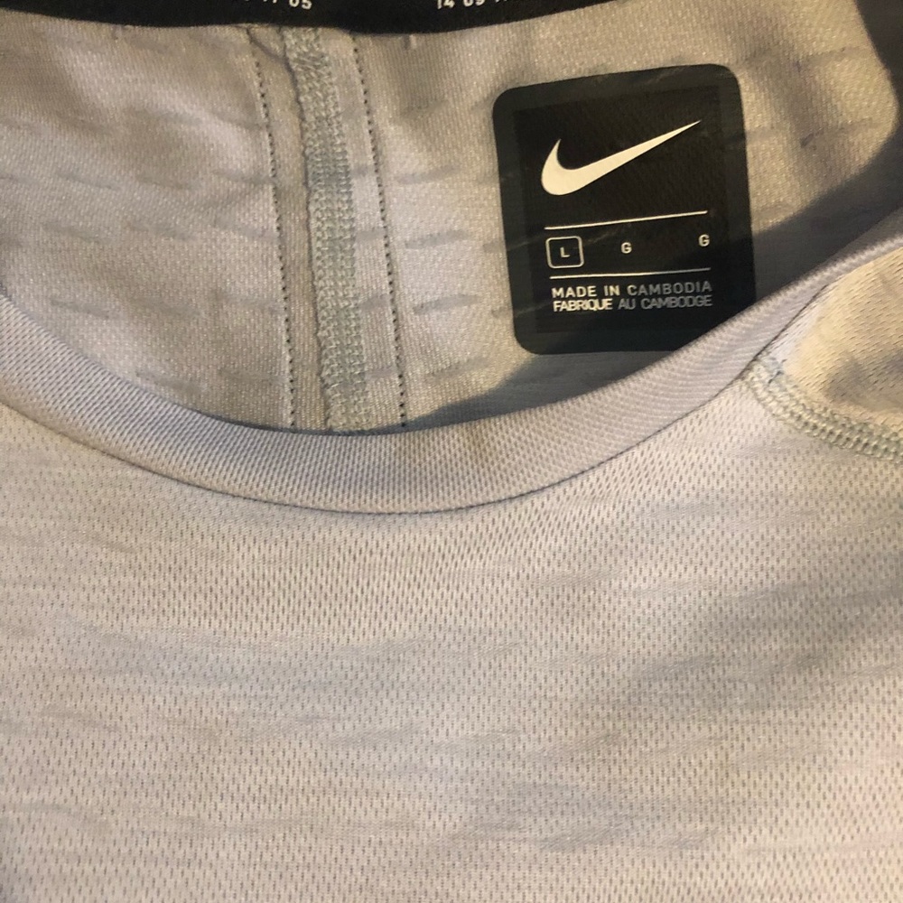 Men Nike workout shirt